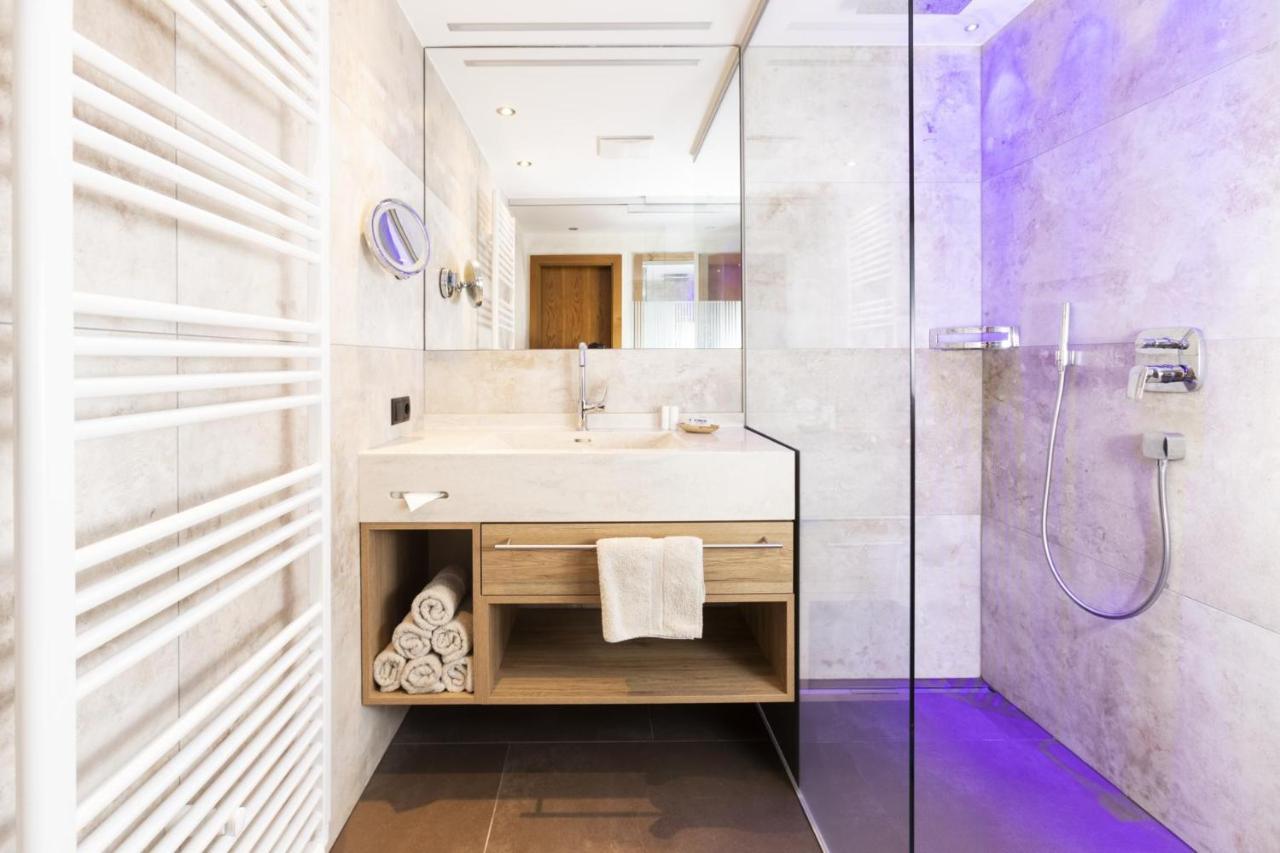Hotel Garni Tirol Ladis Ngoại thất bức ảnh
