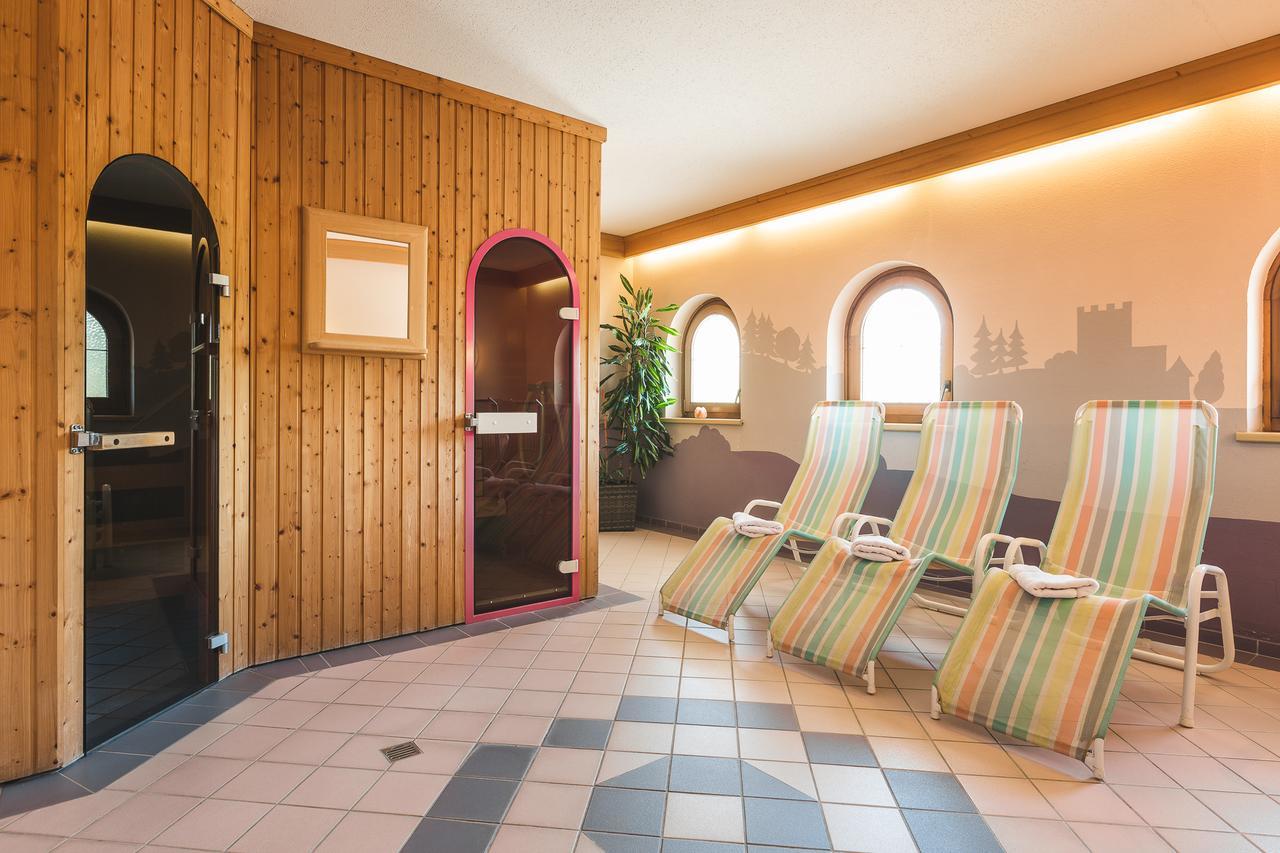Hotel Garni Tirol Ladis Ngoại thất bức ảnh